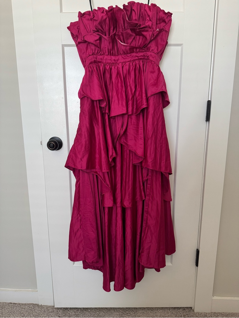 Amur Judah Scallop Pleated Dress in berry blush - Picture 7 of 9